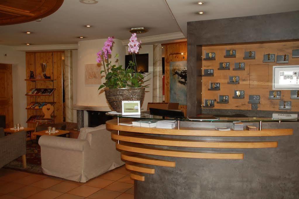 Hotel Spescha Lenzerheide Exteriör bild
